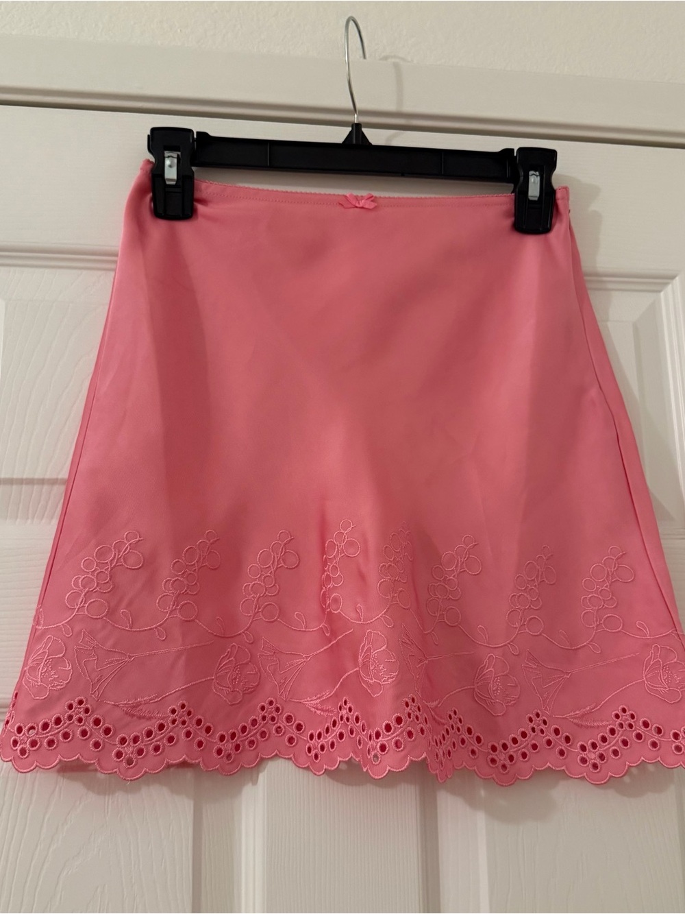 NWT Bloomingdale’s Aqua X Lisa Says Gah Pink Skirt